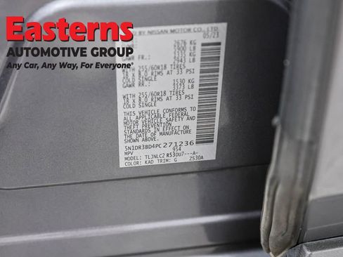 Used 2023 Nissan Pathfinder SV w/ SV Premium Package AWD/4WD image 38