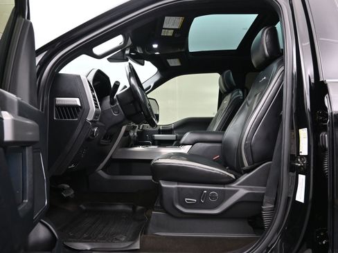 Used 2018 Ford F250 Platinum w/ Platinum Ultimate Package AWD/4WD image 9
