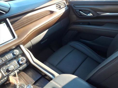 Certified 2024 GMC Yukon XL Denali image 22