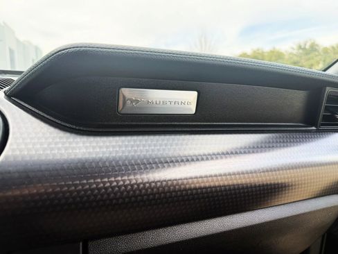 Used 2018 Ford Mustang EcoBoost Coupe 2D w/ Ecoboost Performance Package image 21