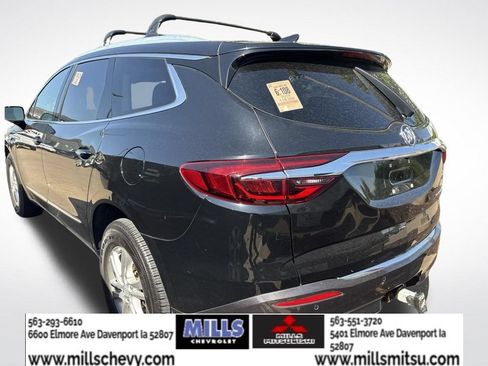 Used 2019 Buick Enclave Essence AWD/4WD image 4