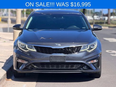 Used 2019 Kia Optima S FWD image 7