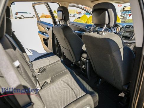 Used 2018 Dodge Journey SE w/ Popular Equipment Group image 14
