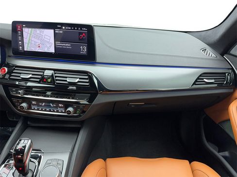 Used 2023 BMW M5 w/ Competition Package image 19