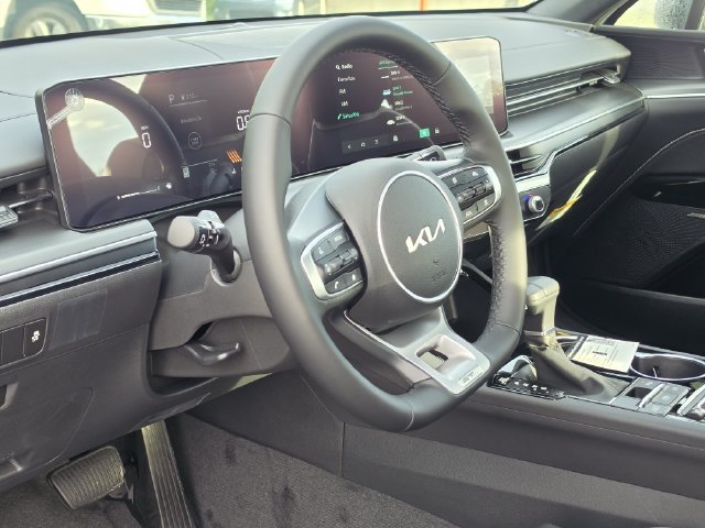 New 2027 Kia K5 GT-Line FWD image 11