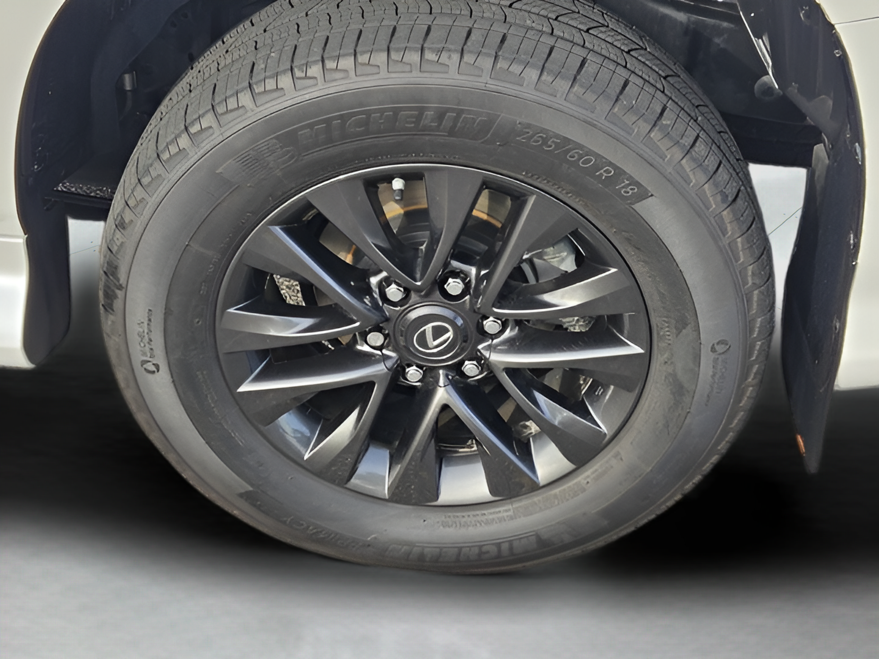 Used 2020 Lexus GX 460 Premium w/ Premium Package AWD/4WD image 30