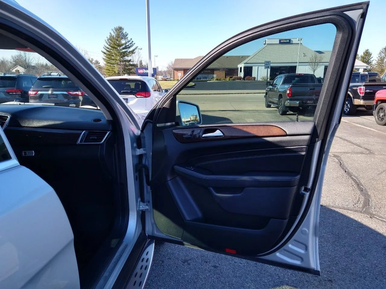 Used 2015 Mercedes-Benz ML 350 4MATIC image 43