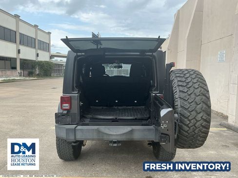 Used 2014 Jeep Wrangler Unlimited Sport w/ Quick Order Package 24S AWD/4WD image 6