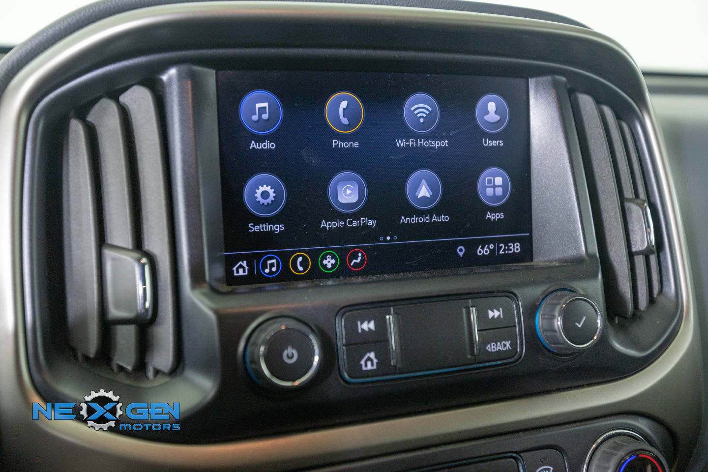 Used 2022 Chevrolet Colorado Z71 AWD/4WD image 20