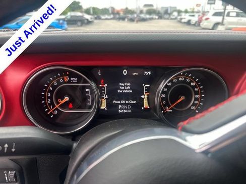 Used 2023 Jeep Gladiator Rubicon w/ LED Lighting Group AWD/4WD image 10