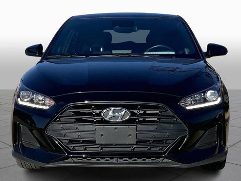 Used 2021 Hyundai Veloster 2.0 Premium image 3