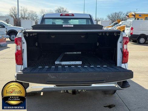 Used 2024 Chevrolet Silverado 1500 W/T w/ WT Fleet Convenience Package image 17