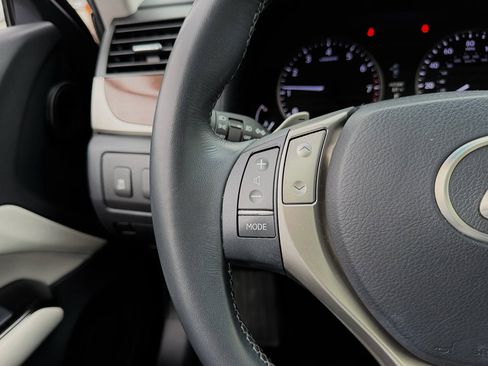 Used 2013 Lexus GS 350 w/ Premium Pkg RWD image 21
