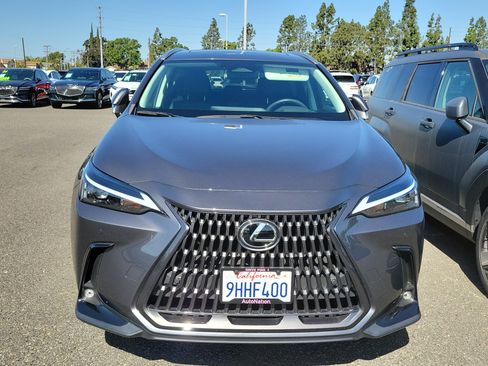 Used 2024 Lexus NX 350 AWD image 2