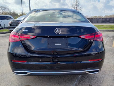 Used 2022 Mercedes-Benz C 300 Sedan image 5