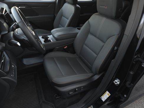 Used 2024 GMC Acadia AT4 w/ LPO, Floor Liner Package image 10