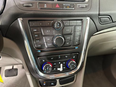 Used 2015 Buick Encore Premium FWD image 17