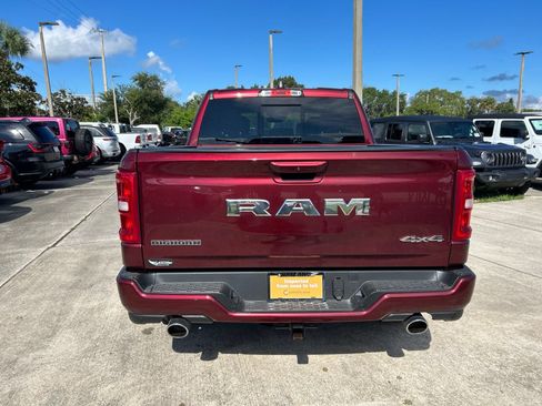Used 2025 RAM 1500 Big Horn AWD/4WD image 4