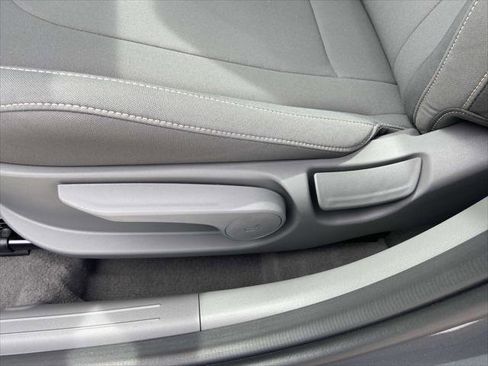 New 2025 Hyundai Elantra Sport image 11