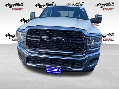 Used 2024 RAM 2500 Big Horn AWD/4WD image 2