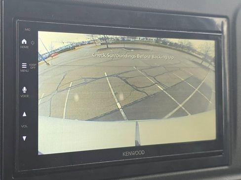 Used 2025 Mercedes-Benz Sprinter 2500 image 25