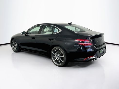 Used 2025 Genesis G70 2.5T RWD image 5