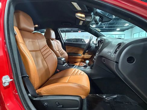 Used 2016 Dodge Charger SRT Hellcat w/ Harman/Kardon Audio Group image 7
