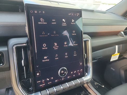 New 2026 GMC Yukon Denali w/ Sun & Power Step Package image 18