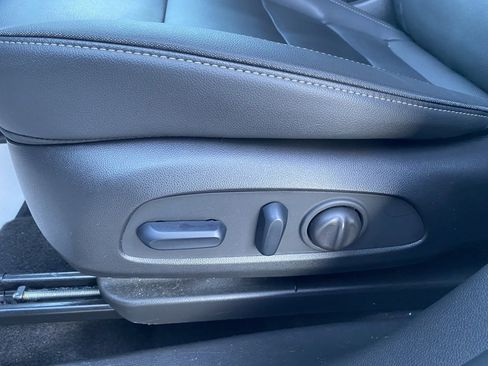 Used 2023 Chevrolet TrailBlazer ACTIV image 11