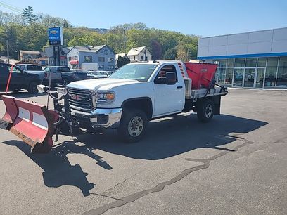 Used 2019 GMC Sierra 2500 4x4 Regular Cab w/ Sierra Convenience Package