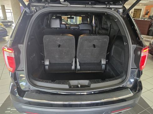 Used 2018 Ford Explorer Limited AWD/4WD image 39