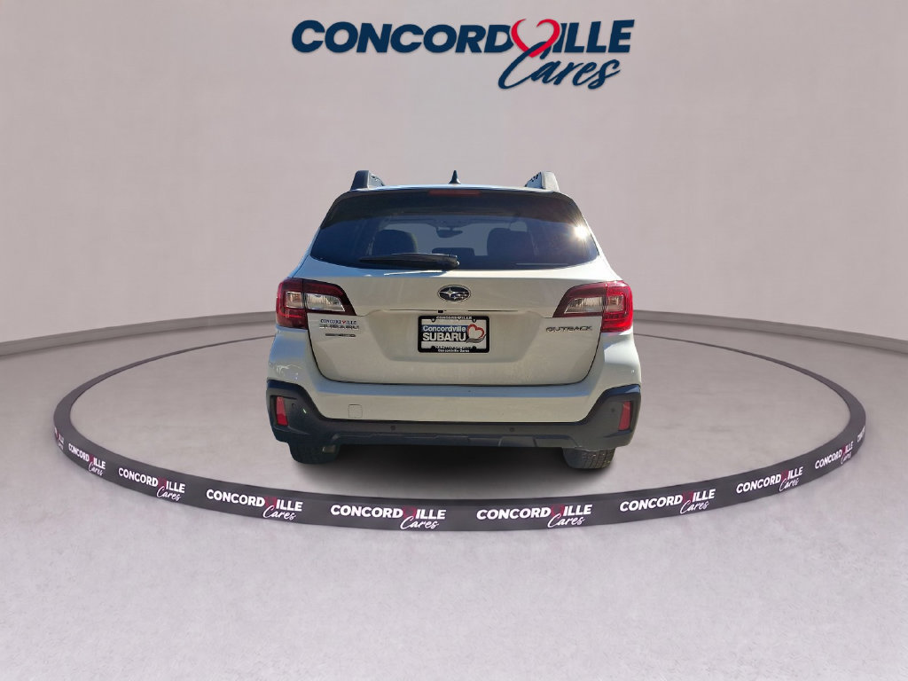 Used 2018 Subaru Outback 2.5i Limited AWD/4WD image 5