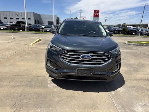 Used 2019 Ford Edge SEL w/ Equipment Group 201A AWD/4WD image 6