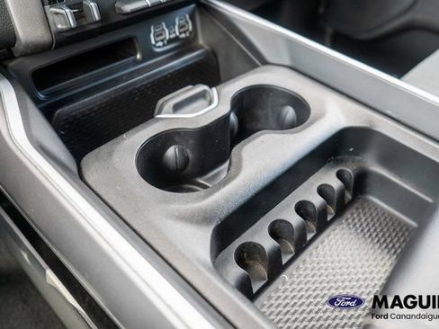 Used 2022 RAM 1500 Big Horn AWD/4WD image 32