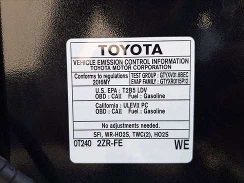Used 2016 Toyota Corolla LE image 22