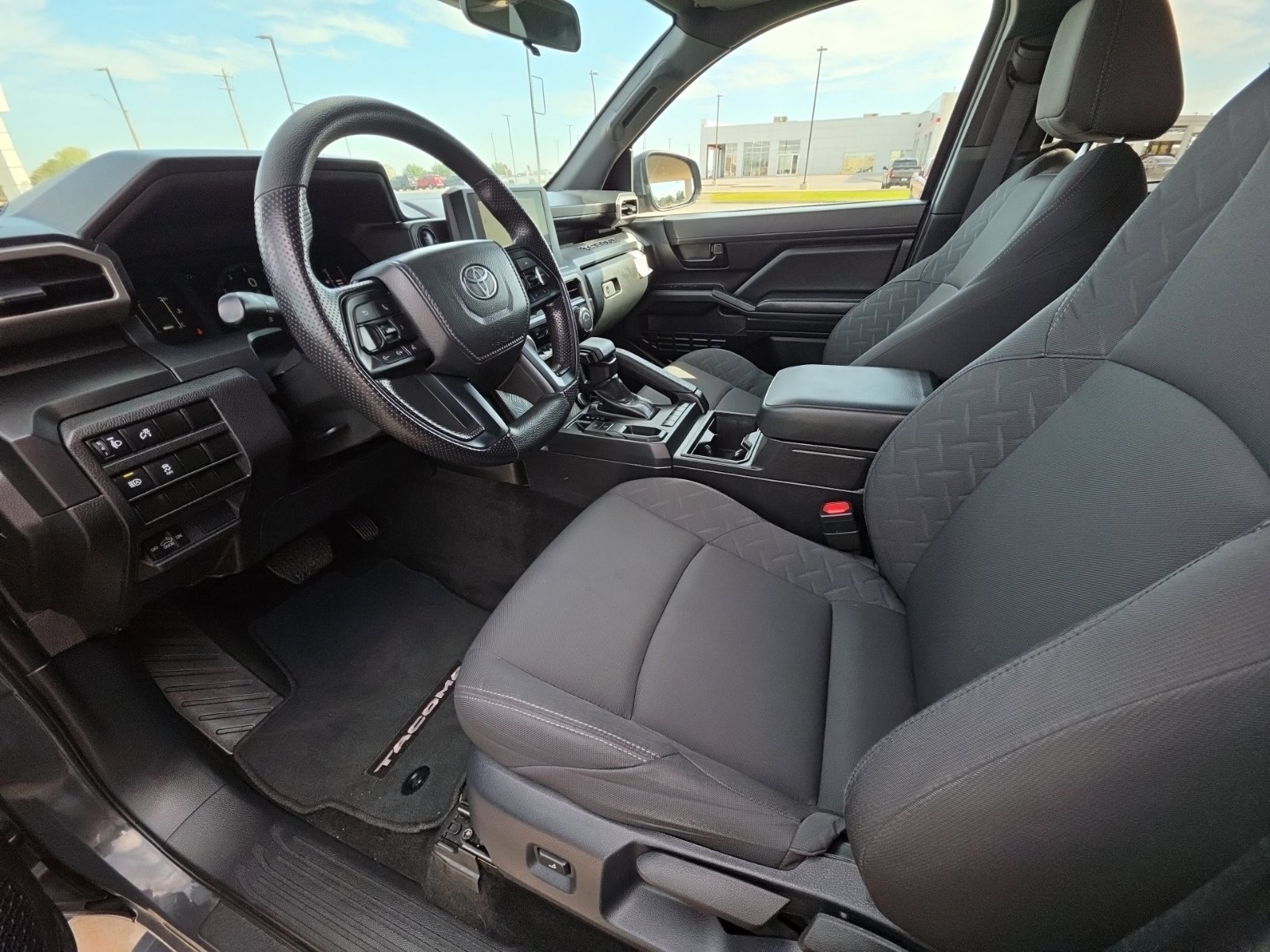 Used 2025 Toyota Tacoma SR RWD image 13