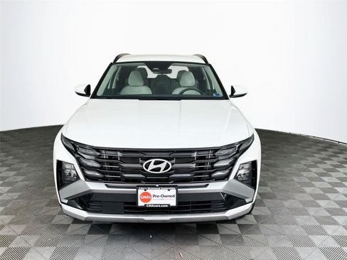 Certified 2025 Hyundai Tucson SEL AWD/4WD image 2