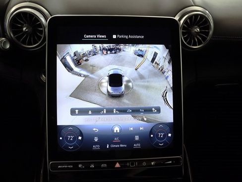 Used 2022 Mercedes-Benz SL 55 AMG 4MATIC w/ Driver Assistance Package image 29