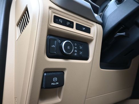 Used 2022 Ford F150 XLT w/ Equipment Group 302A High AWD/4WD image 23