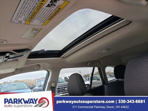 Used 2024 Subaru Outback Premium w/ Popular Package #1A image 13