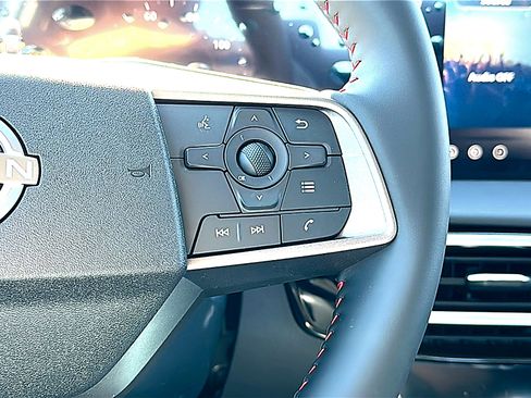 New 2026 Nissan Sentra SR w/ Floor Mat Package image 18