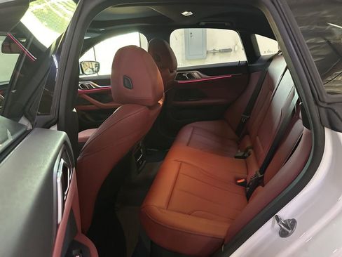 Used 2025 BMW i4 eDrive40 w/ Parking Assistance Package RWD image 9