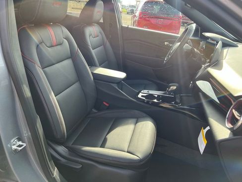 New 2026 Chevrolet Trax RS FWD image 11