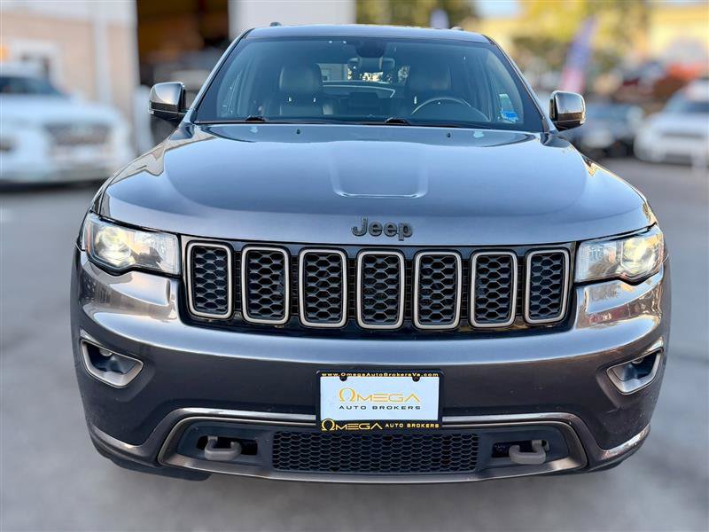 Used 2017 Jeep Grand Cherokee Limited 75th Anniversary AWD/4WD image 3
