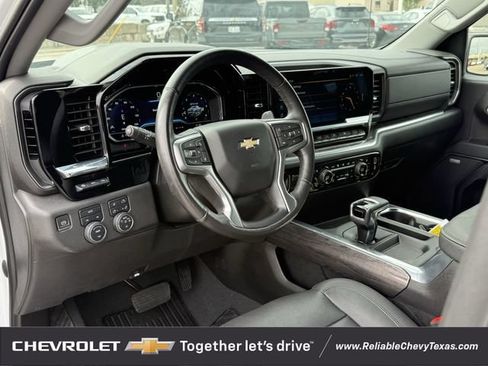 Used 2023 Chevrolet Silverado 1500 LTZ w/ Technology Package AWD/4WD image 6