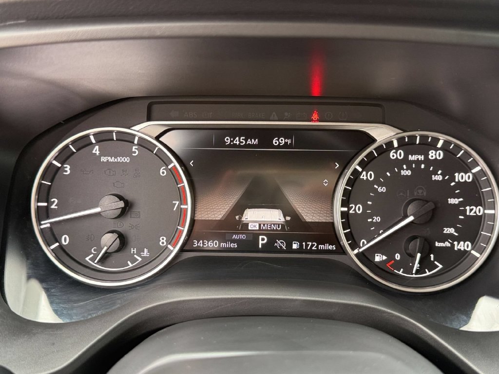 Used 2025 Nissan Rogue SV AWD/4WD image 17