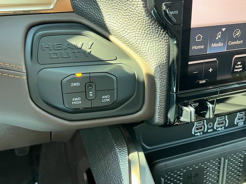 New 2026 RAM 3500 Longhorn image 28