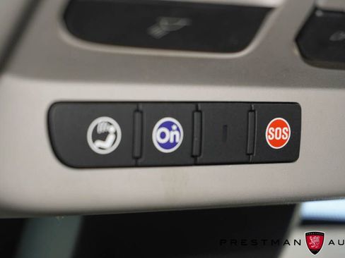 Used 2015 Chevrolet Impala LT FWD image 28