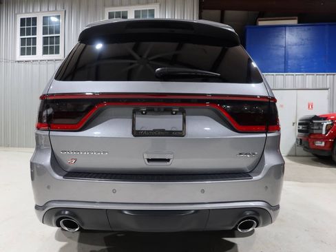 Used 2021 Dodge Durango SRT w/ Technology Group AWD/4WD image 4