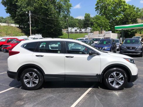 Used 2019 Honda CR-V LX image 7